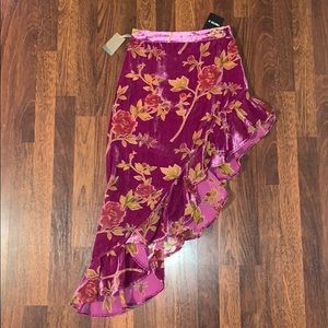 Forever 21 | NWT high-low ruffle skirt